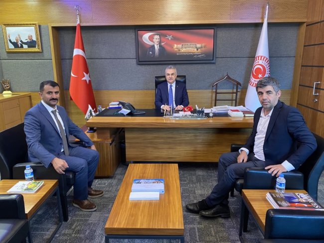 Mehmet Dağ (sağda)