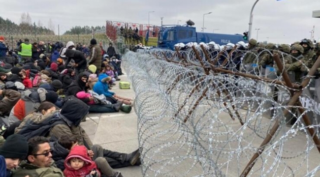 Belarus-Polonya krizi sürüyor