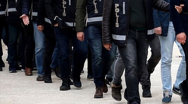 İzmir merkezli 21 ayrı ilde FETÖ operasyonu: 112 gözaltı
