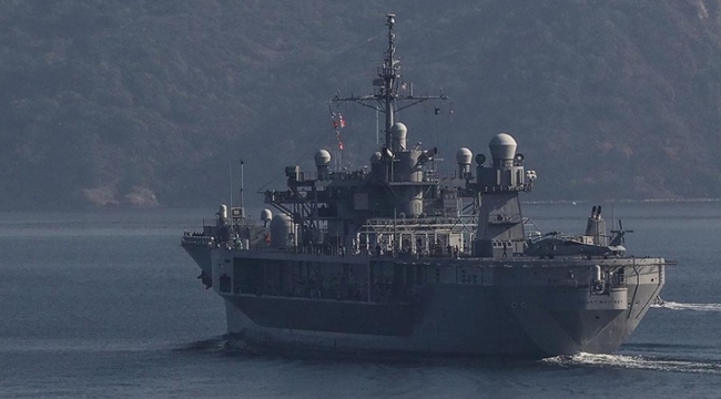 Karadeniz'e bir ABD gemisi girdi