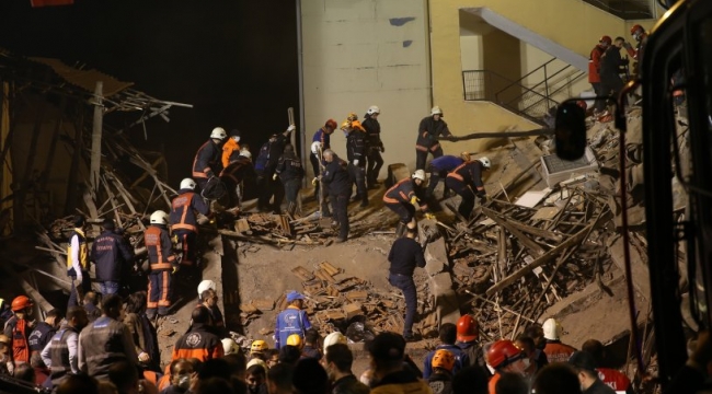Malatya'da kolon faciası: Bina çöktü