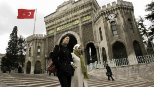 Türkiye'de bin kişiden 95'i üniversite öğrencisi