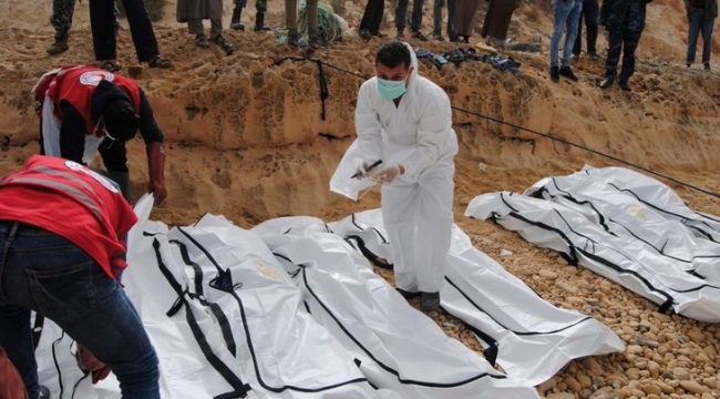 27 Afrikalı göçmenin cesedi Libya'da sahile vurdu