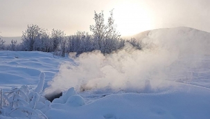 -60 derecedeki köyde zombi yangını görüntülendi