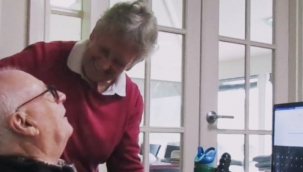 ALS hastası beynindeki çip sayesinde tweet attı