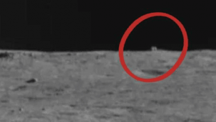 Ayda küp şeklinde gizemli cisim