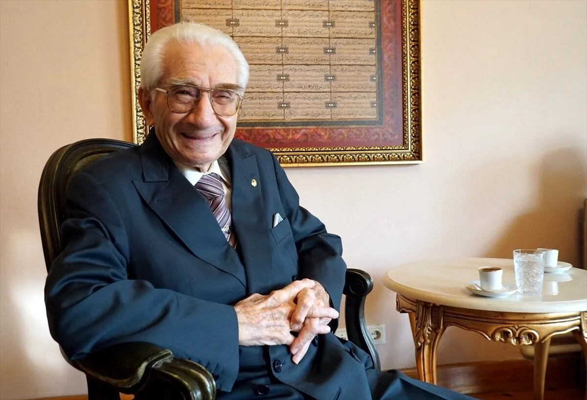 Bestekar Prof. Dr. Alaeddin Yavaşça vefat etti