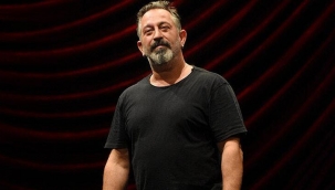 Cem Yılmaz'dan yılbaşı şovu