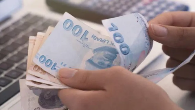 Memur ve memur emeklisine ek zam yapılacak