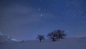 Ovacık'ta kar ve yıldızlarla dolu manzara oluştu