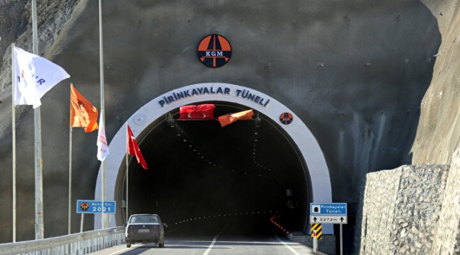Pirinkayalar Tüneli törenle açıldı