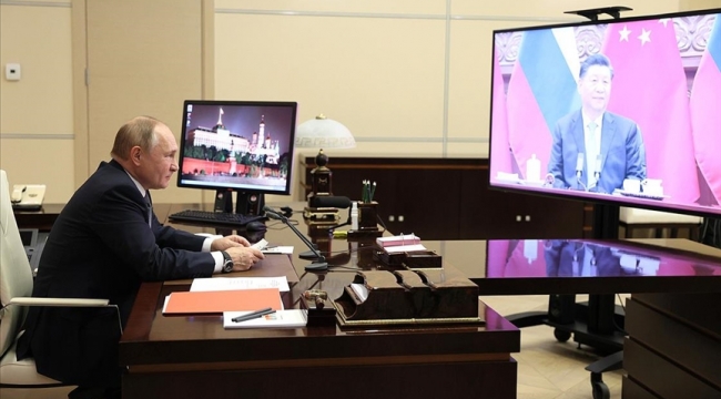 Putin, Çin Devlet Başkanı Şi Cinping ile görüştü