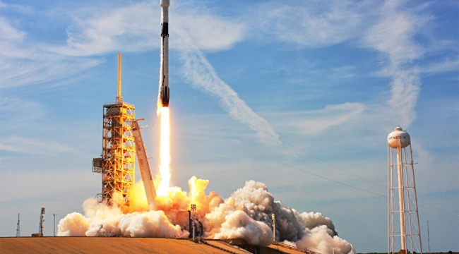 Türksat 5B uydusu uzaya fırlatıldı