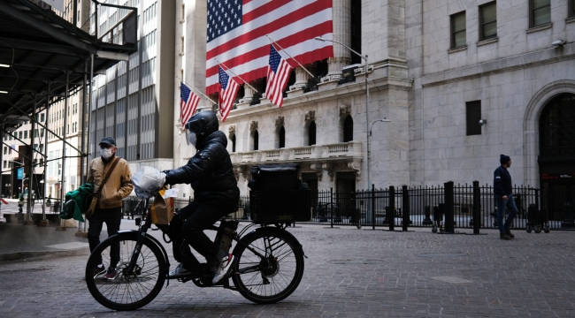 ABD'de günlük vaka sayısı 1 milyonu geçti