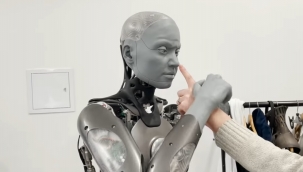 Ameca artık kişisel alanını koruyor