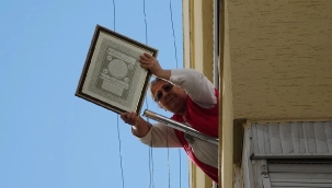 Antalya'da evindeki yangına ayetle müdahale etti