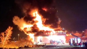 Arnavutköy'de bir fabrikada yangın çıktı