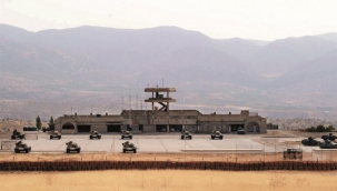 Başika'da Türk üssüne roketli saldırı