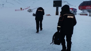 Erciyes Kayak Merkezi'ne çığ düştü: 1 turist öldü