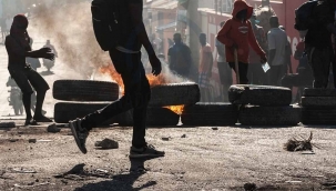 Haiti'de iki gazeteci diri diri yakıldı