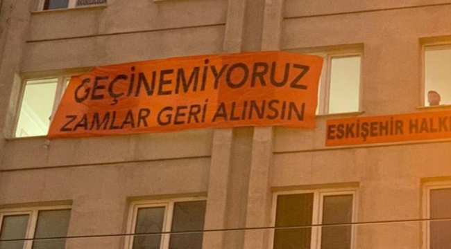 Halkevleri'nin astığı pankarta 18 bin TL ceza