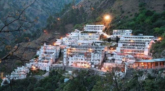 Hindu tapınağında izdiham: 12 kişi öldü