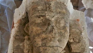 III. Amenhotep Tapınağı'nda 2 yeni sfenks bulundu