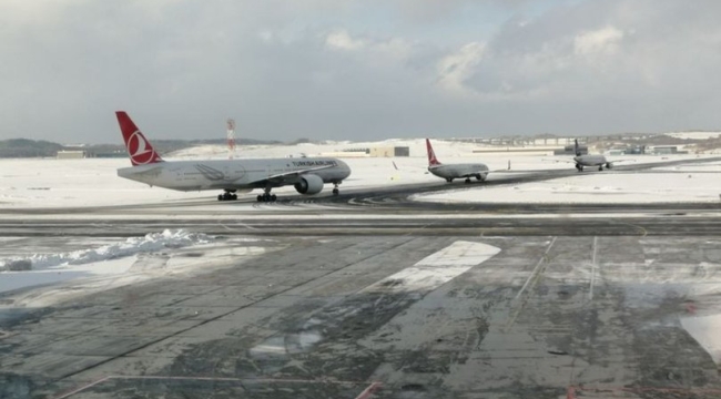 İstanbul Havalimanı'nda uçuşlar başladı