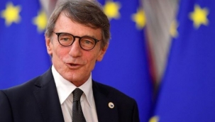 İtalya'nın tanınmış eski gazetecisi öldü