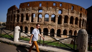 İtalya'da aşı yaptırmamanın cezası tepki çekti