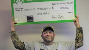 Kakaolu süt almaya gitti, 1 milyon dolar kazandı