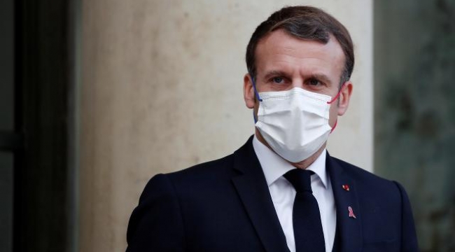 Macron'dan Covid-19 aşısı sosyal baskı mesajı