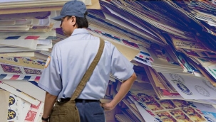 Japon postacı 7 bin gönderiyi çöpe attı