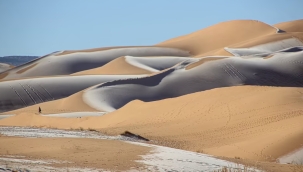 Sahra Çölü'ne kar yağdı