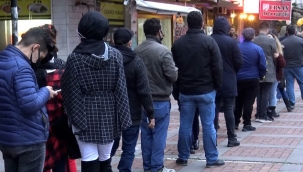 Yılbaşı tatili eczane kuyruklarına sebep oldu