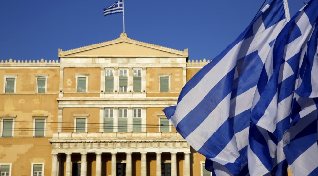 Yunanistan'da "Türkiye üretimi maske" tartışması