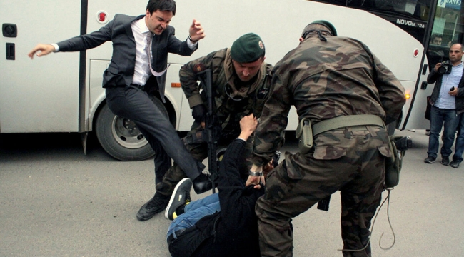 Yusuf Yerkel'e "İstenmeyen Adam" protestosu