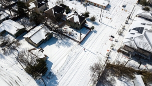 ABD'de kar fırtınası 3 bin uçuşu iptal ettirdi