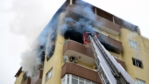 Adana'da eşiyle tartışan adam evi yaktı