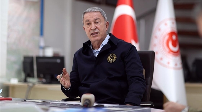 Akar, Ukraynalı mevkidaşıyla telefonda görüştü