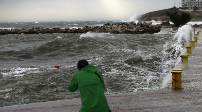 Meteoroloji'den "Ege'de fırtına" uyarısı