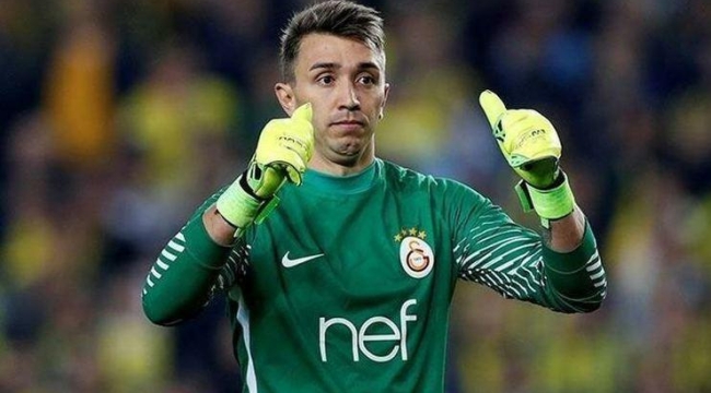 Galatasaray'da Muslera kaleye geri dönüyor