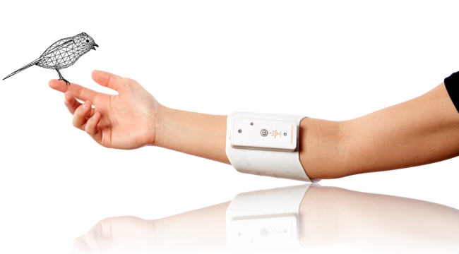 Metaverse'te acıyı hissetmeyi sağlayan bileklik