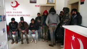 Kilis'te Suriye uyruklu 24 kaçak göçmen yakalandı