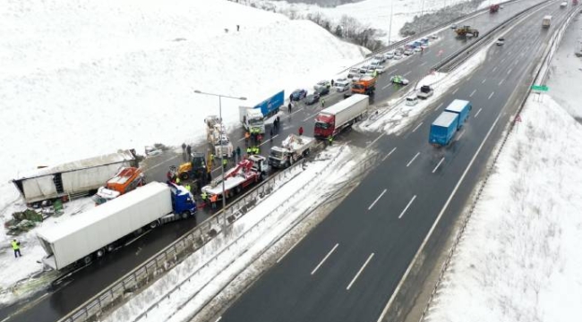 Kuzey Marmara Otoyolu'nda zincirleme kaza