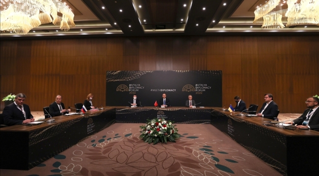 Rusya-Ukrayna-Türkiye dışişleri toplantısı bitti