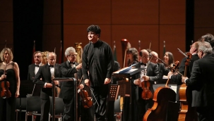 Tekfen Filarmoni Ukraynalı çocuklar için sahnede