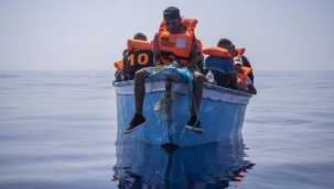 Tunus açıklarında kaçak göçmen faciası: 20 ölü