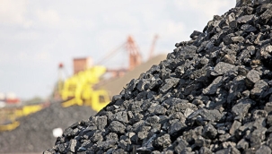 AB, Rusya'ya kömür ambargosunu erteledi
