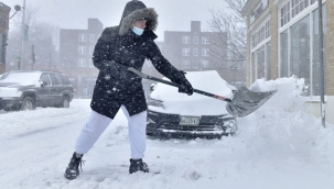 ABD'yi kar vurdu, 300 bin kişi elektriksiz kaldı